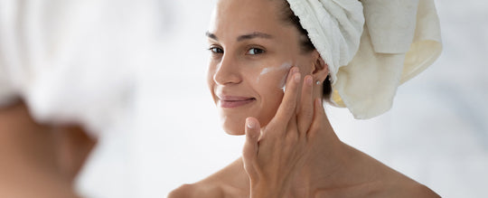 Minimalistische Hautpflege: Wenn Einfachheit zur Pflege wird